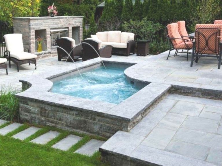 Comment intégrer du béton décoratif autour d’un spa ou jacuzzi ?