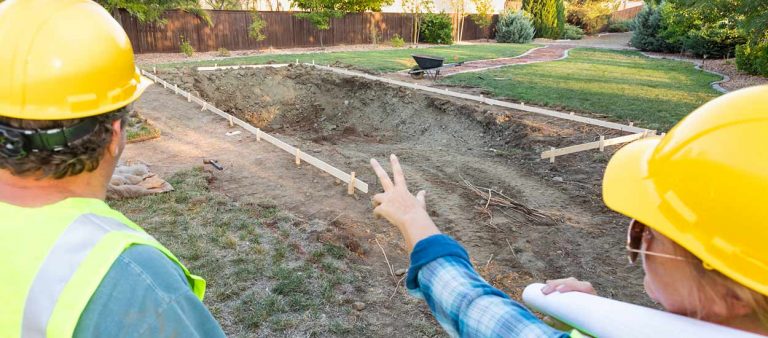 Faut-il une autorisation pour couler du béton dans son jardin ?